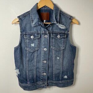 NWOT Greywire New York Lilly Vest in Soho distressed denim Jean Light Med Wash M